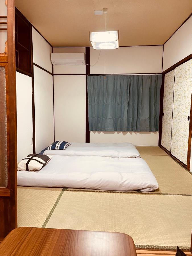 距离namba Shinsaibashi麗子民宿 Ōsaka Extérieur photo