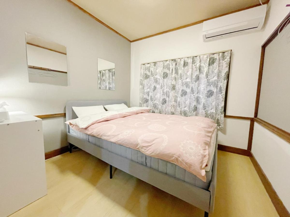 距离namba Shinsaibashi麗子民宿 Ōsaka Extérieur photo